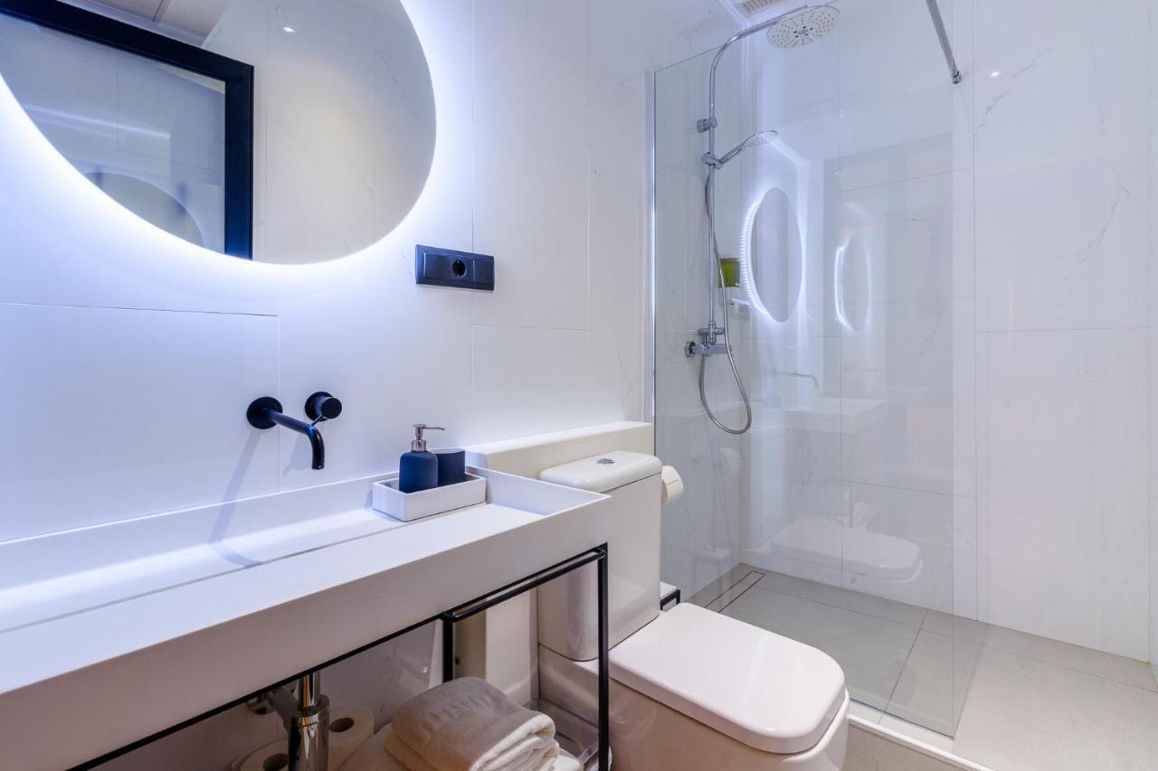 Flatguest Roomtiques Private Rooms لاس بالماس دي غران كاناريا المظهر الخارجي الصورة