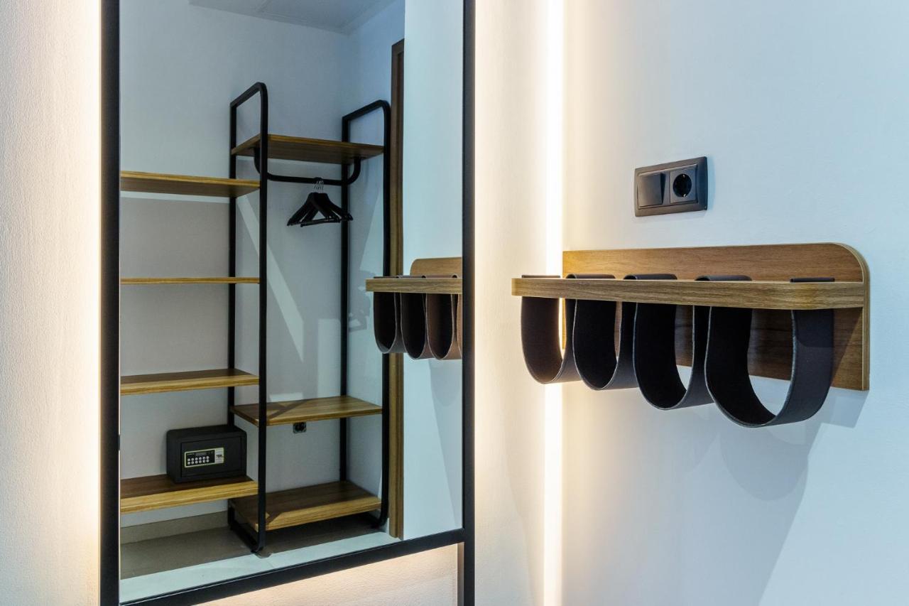 Flatguest Roomtiques Private Rooms لاس بالماس دي غران كاناريا المظهر الخارجي الصورة